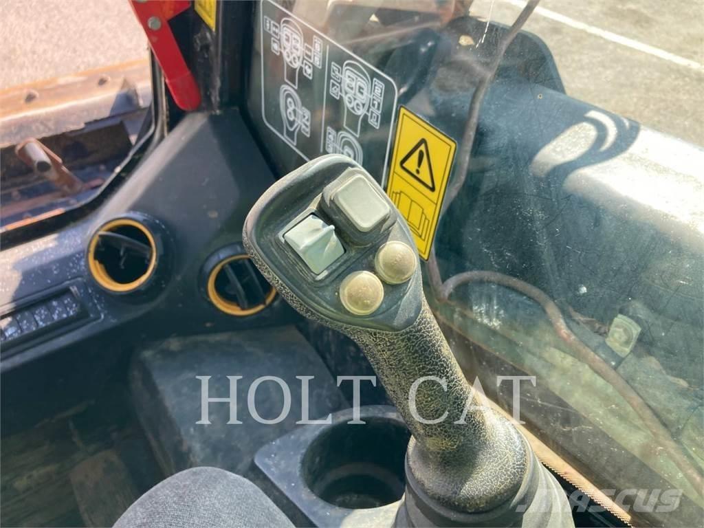 JCB 270T Гусеничні вантажники
