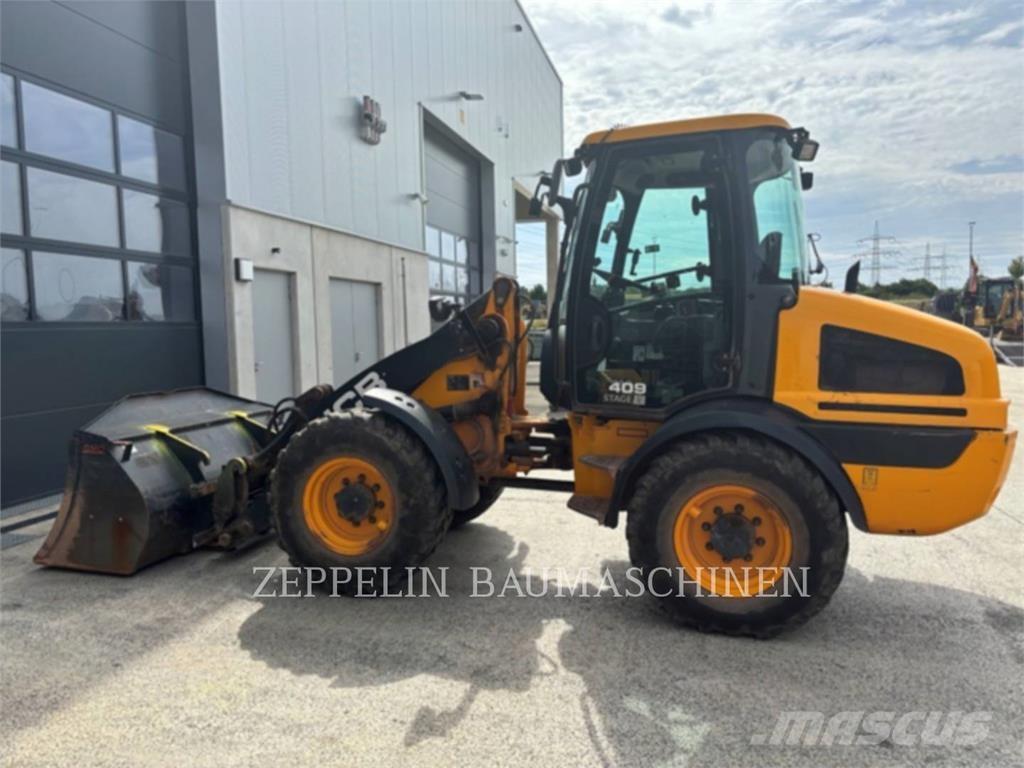 JCB 409 Фронтальні навантажувачі