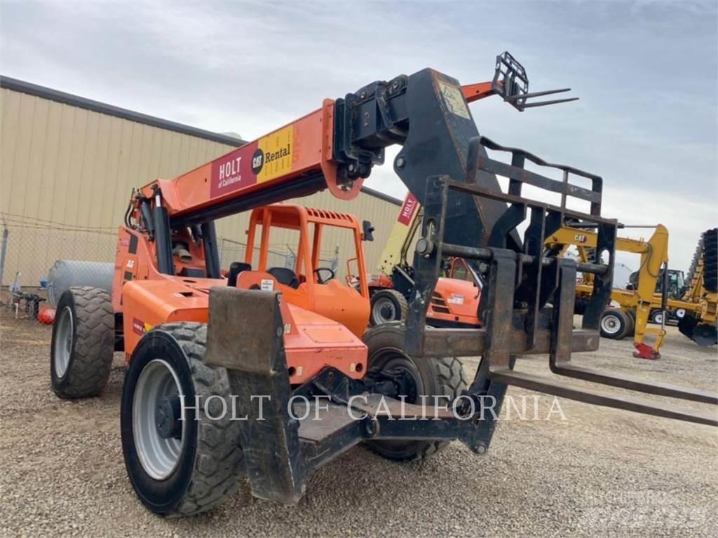 JLG 10054 Телескопічні навантажувачі