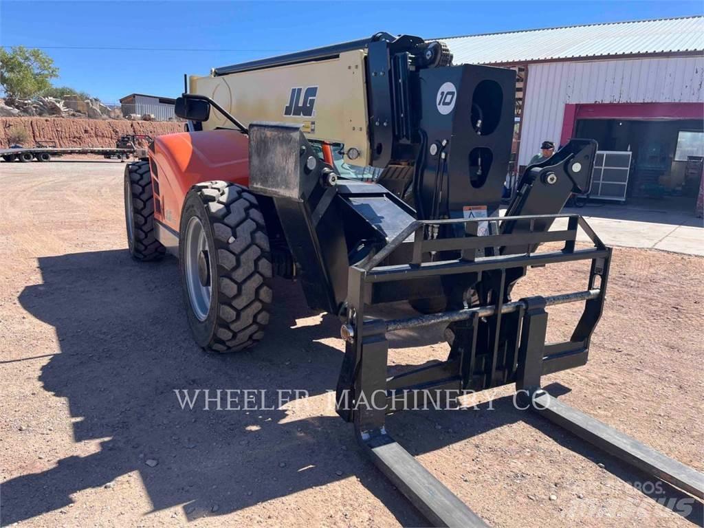 JLG 1055 Телескопічні навантажувачі