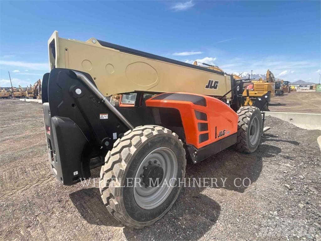 JLG 1055 Телескопічні навантажувачі