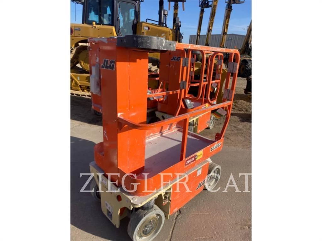 JLG 1230ES Підйомники-ножиці