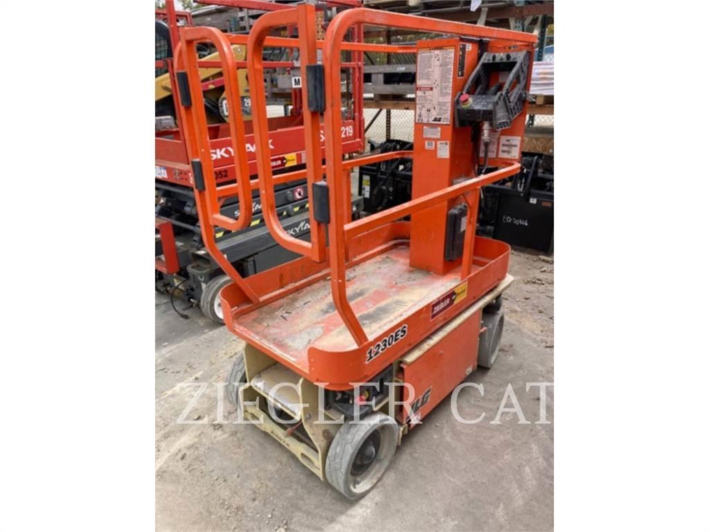 JLG 1230ES Підйомники-ножиці