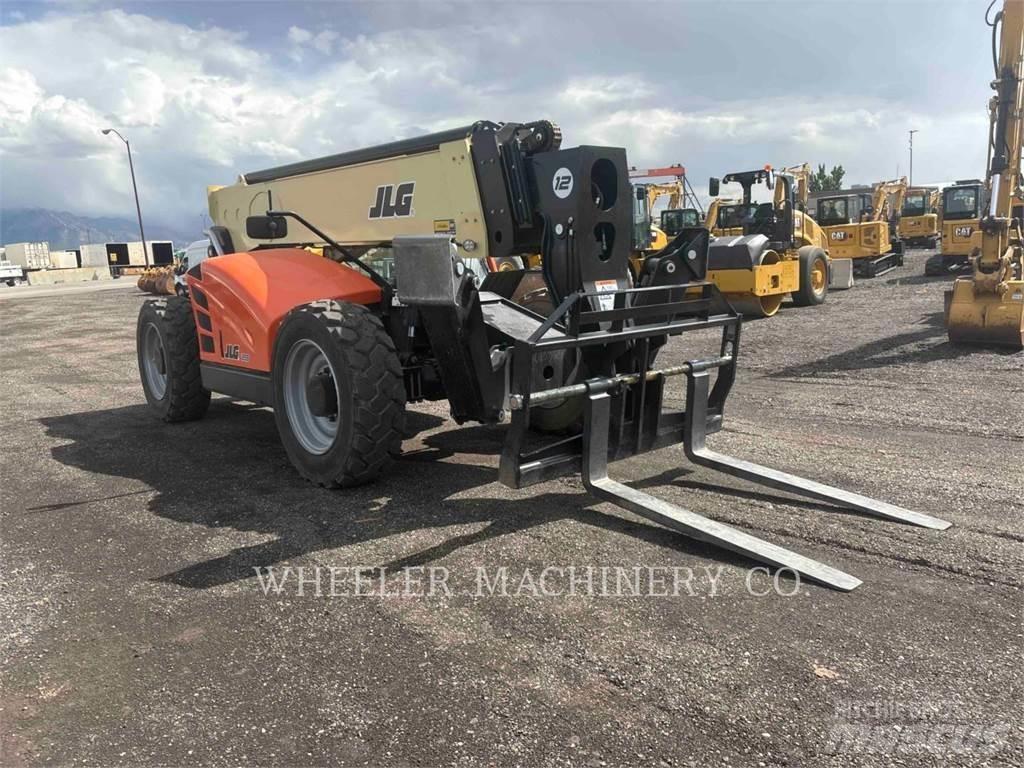 JLG 1255 Телескопічні навантажувачі
