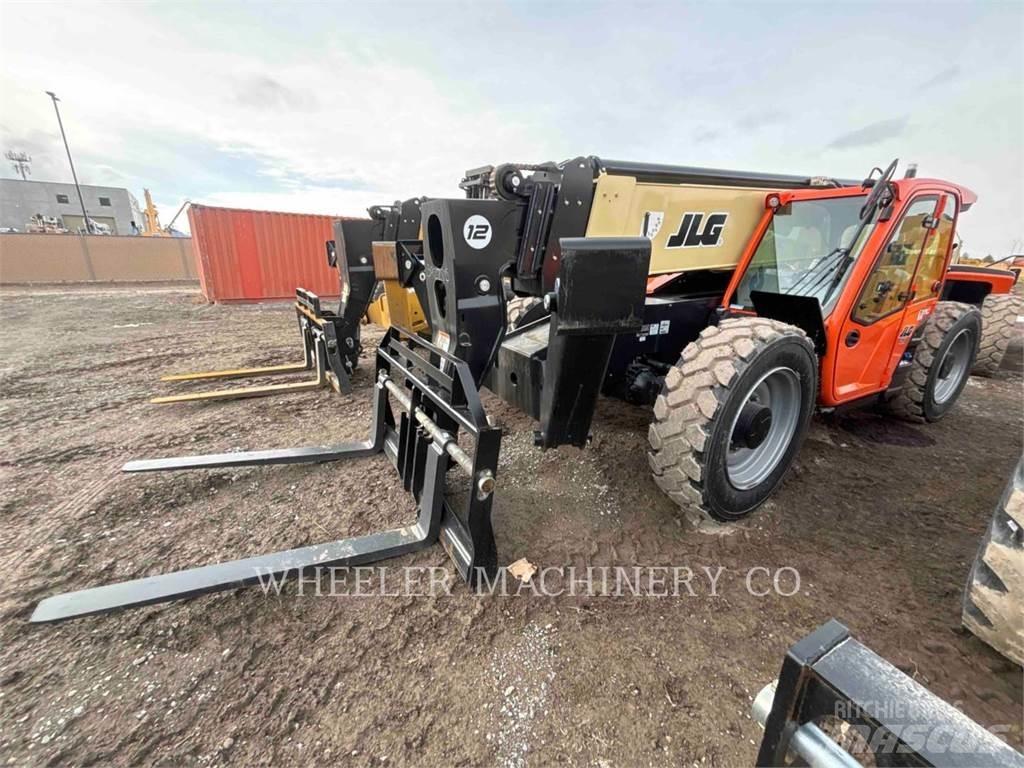 JLG 1255 Телескопічні навантажувачі