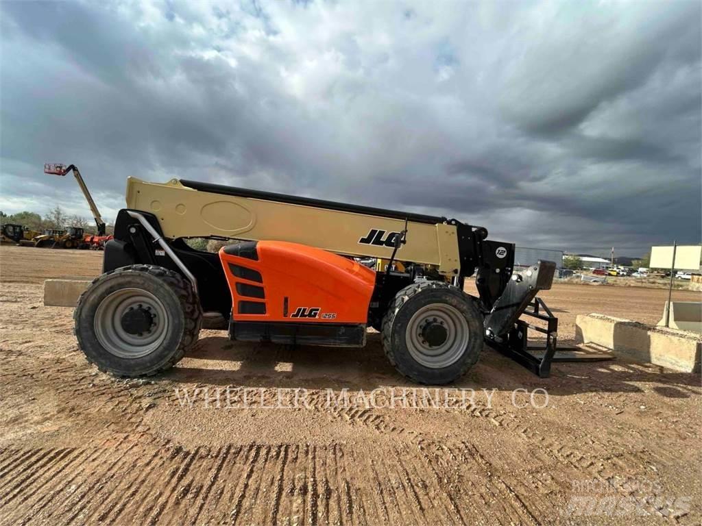 JLG 1255 Телескопічні навантажувачі