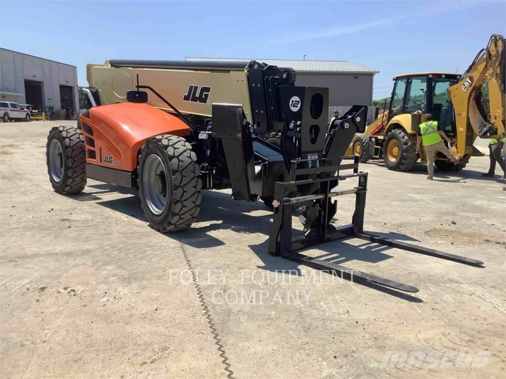 JLG 1255 Телескопічні навантажувачі
