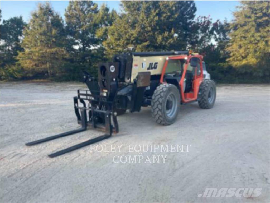 JLG 1255O Телескопічні навантажувачі