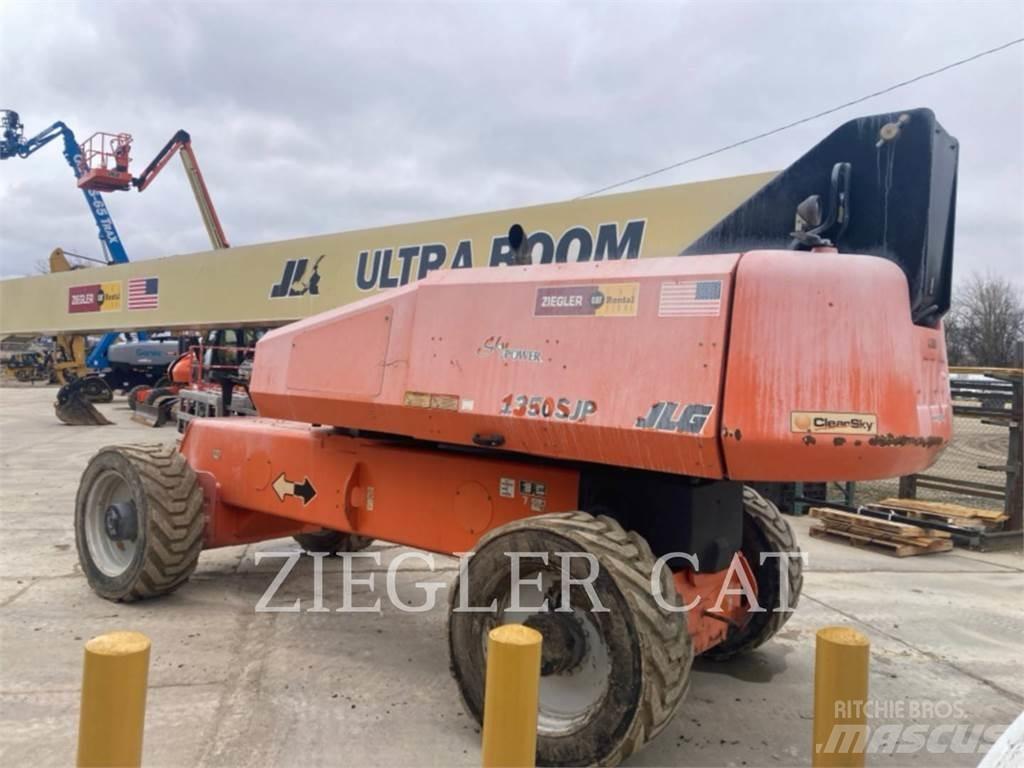 JLG 1350SJP Колінчаті підйомники