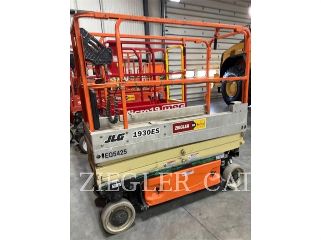 JLG 1930ES Підйомники-ножиці