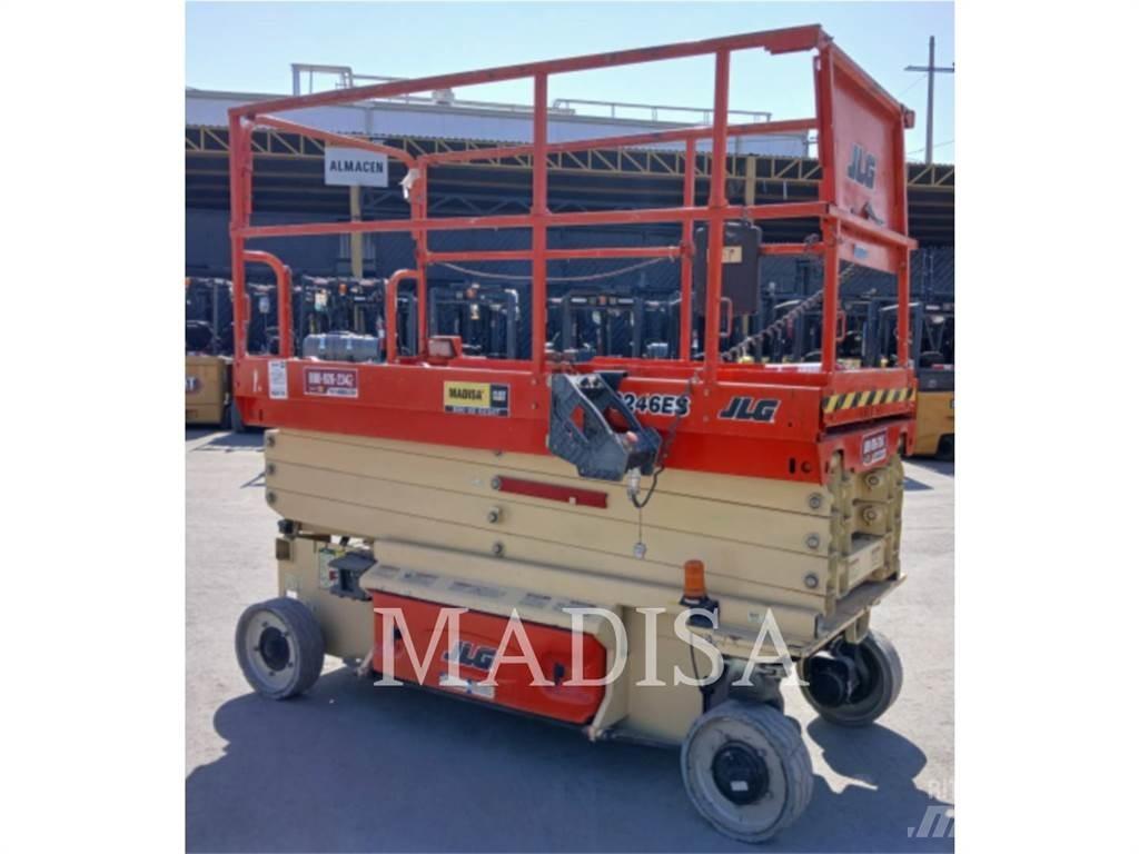 JLG 3246ES Підйомники-ножиці