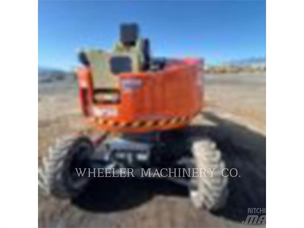 JLG 340AJ Колінчаті підйомники