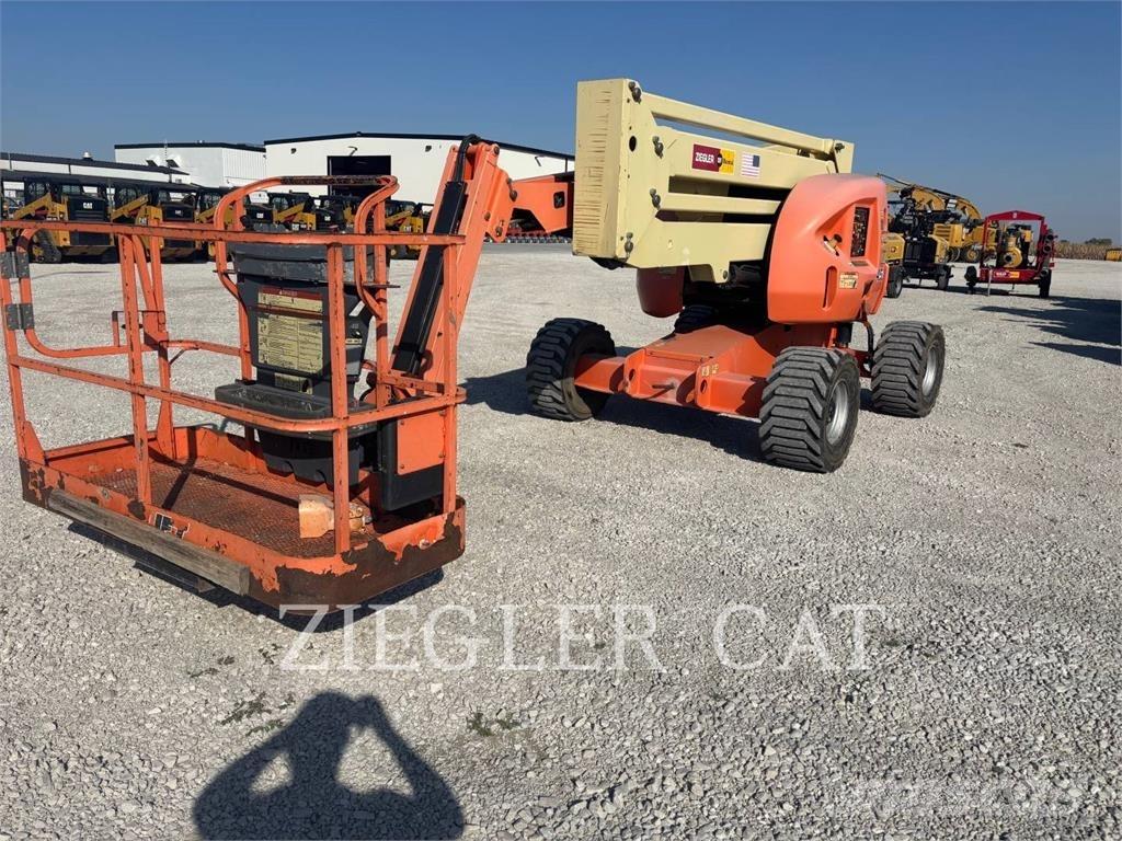 JLG 450AJ Колінчаті підйомники