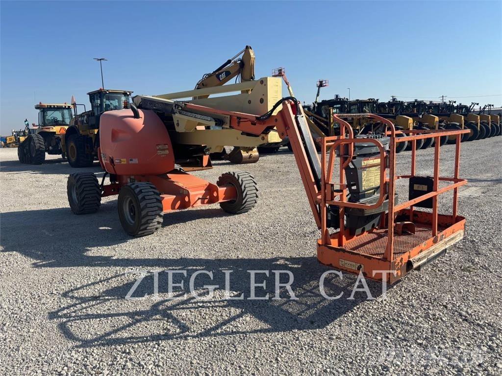 JLG 450AJ Колінчаті підйомники