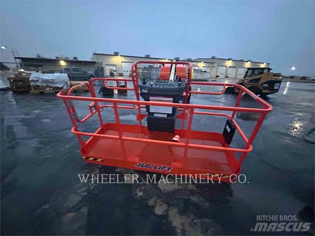 JLG 460SJ SP Колінчаті підйомники