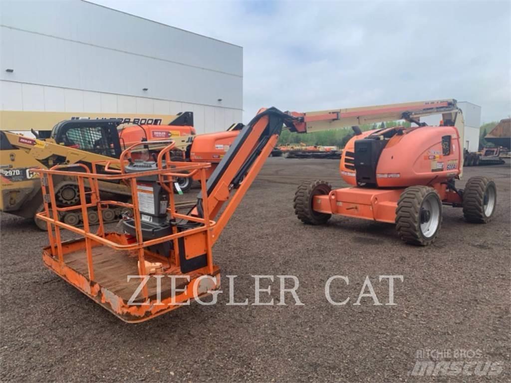 JLG 600AJ Колінчаті підйомники