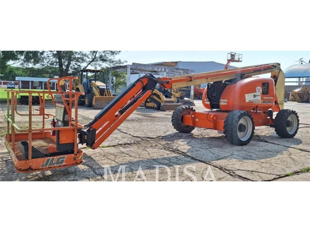 JLG 600AJ Колінчаті підйомники