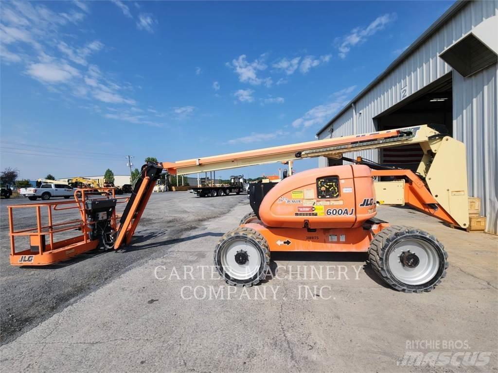 JLG 600AJ Колінчаті підйомники