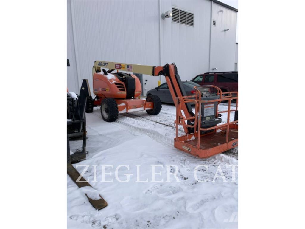 JLG 600AJ Колінчаті підйомники