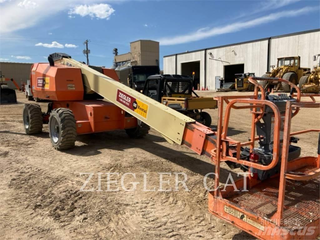 JLG 600S Колінчаті підйомники