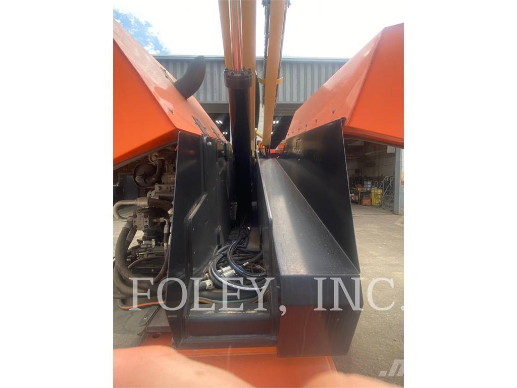 JLG 600S Колінчаті підйомники