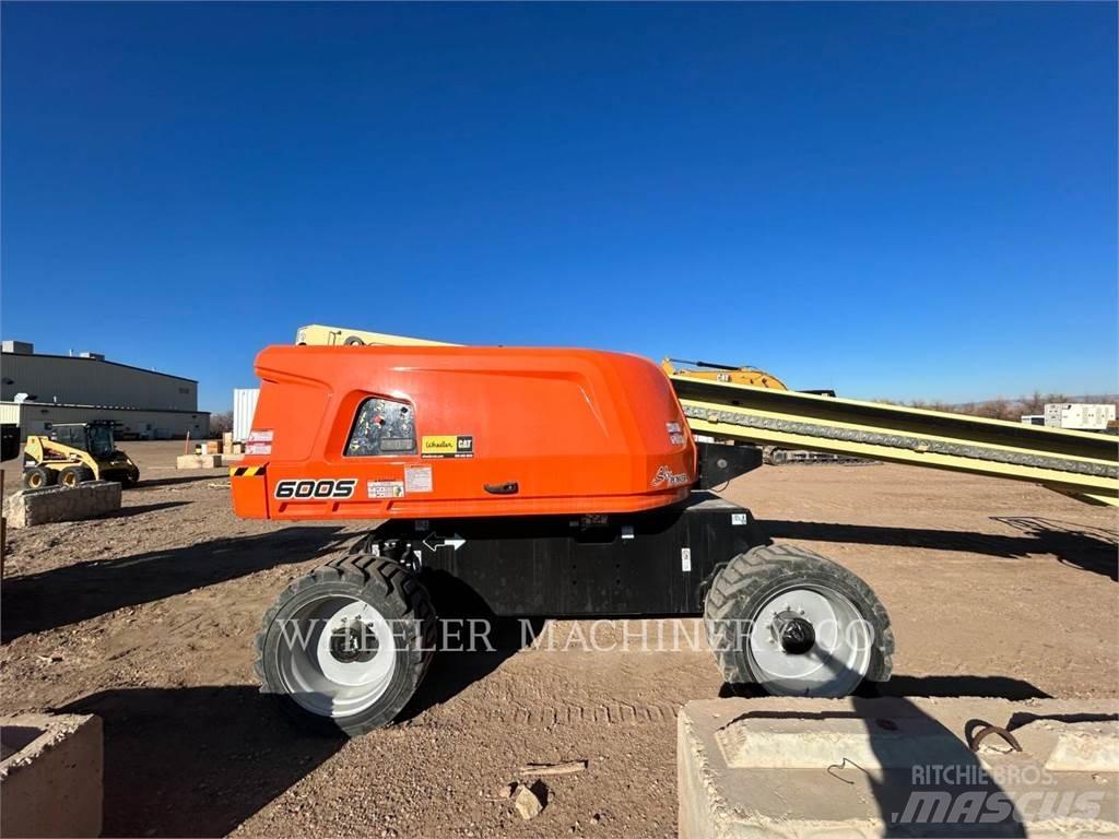JLG 600S SP Колінчаті підйомники