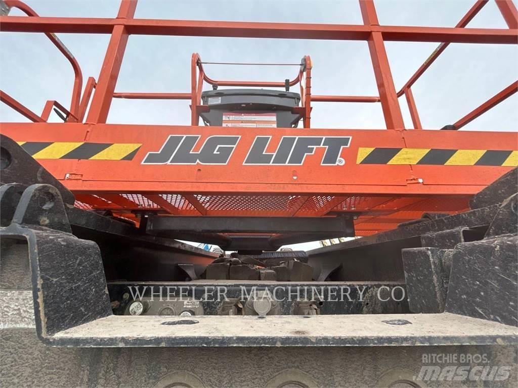 JLG 660SJ Колінчаті підйомники