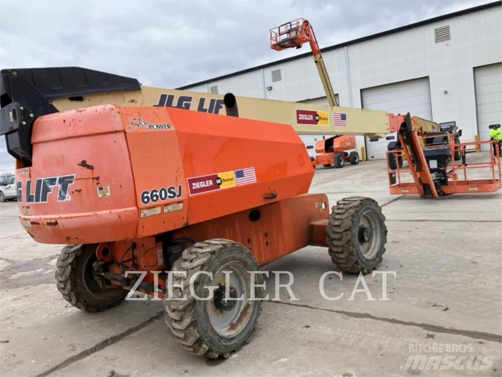 JLG 660SJ Колінчаті підйомники