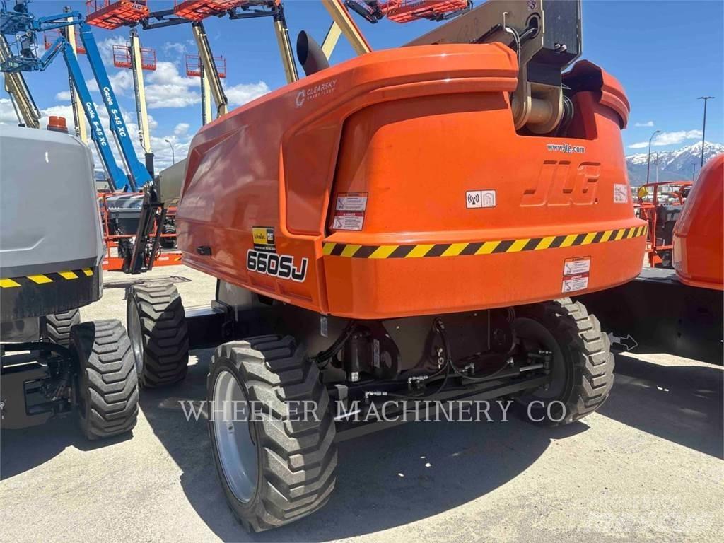 JLG 660SJ Колінчаті підйомники