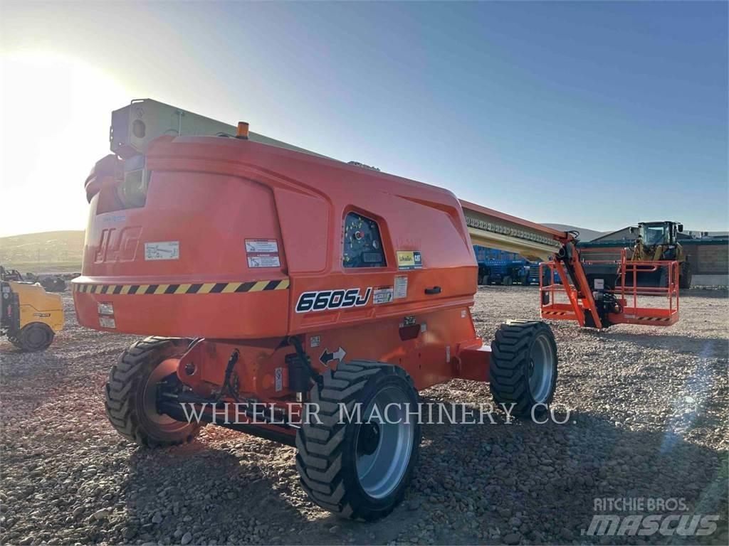 JLG 660SJ Колінчаті підйомники