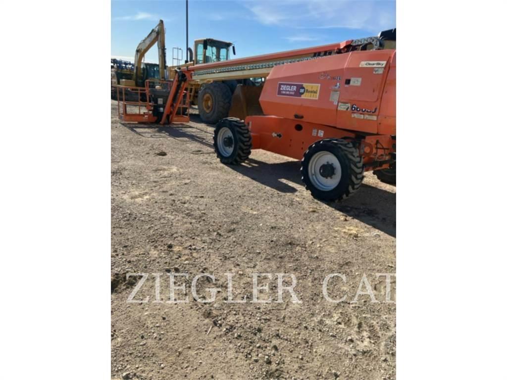 JLG 660SJ Колінчаті підйомники