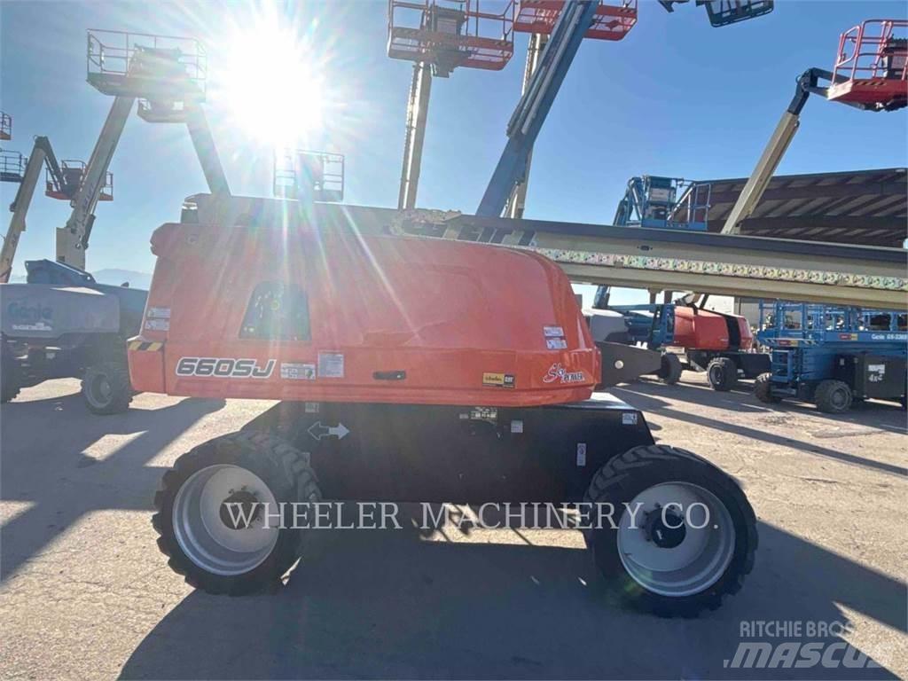 JLG 660SJ Колінчаті підйомники