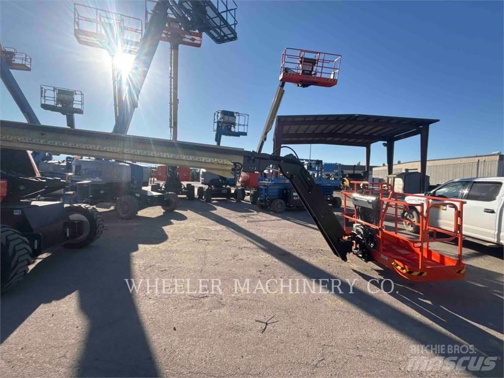 JLG 660SJ Колінчаті підйомники