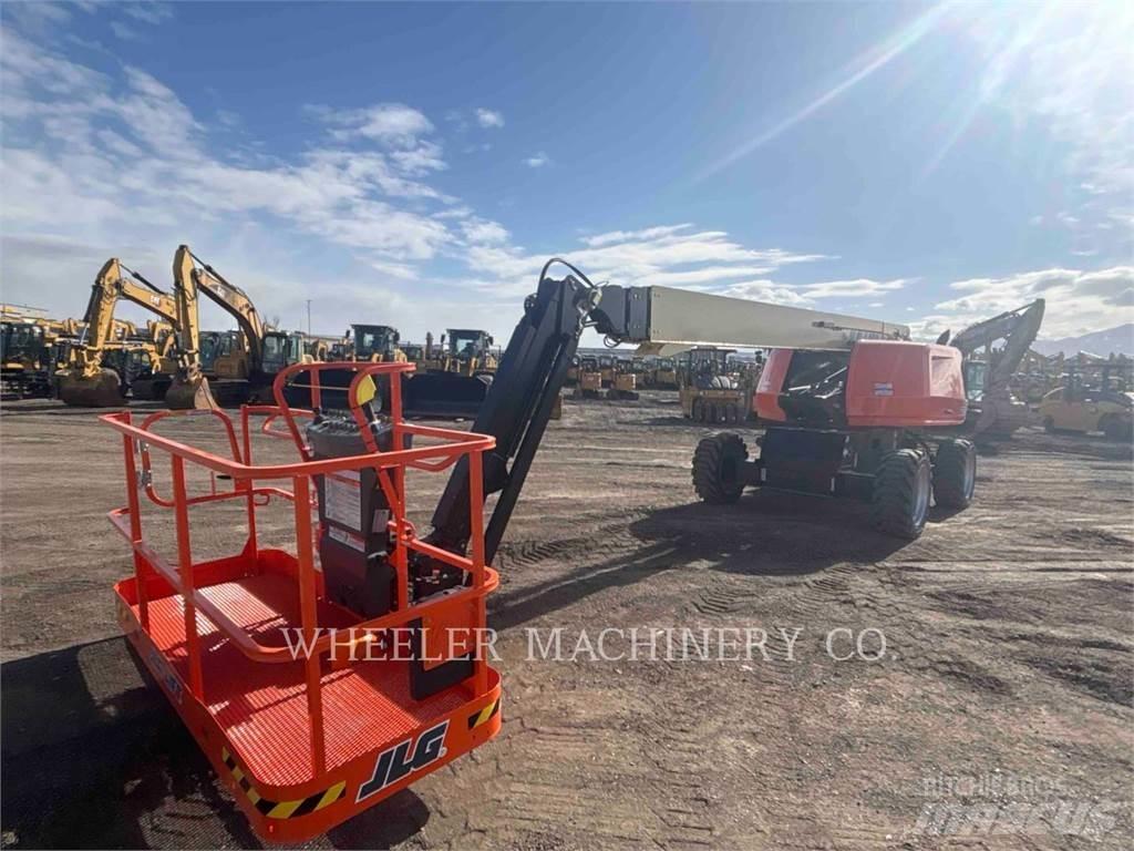 JLG 660SJ Колінчаті підйомники
