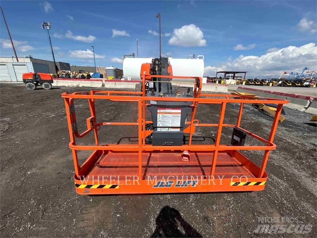 JLG 660SJ SP Колінчаті підйомники