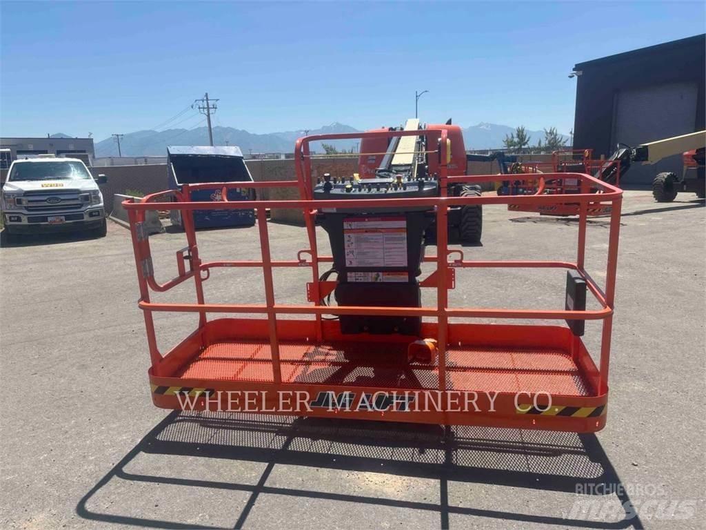 JLG 660SJ SP Колінчаті підйомники