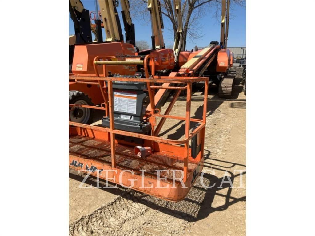JLG 660SJC Колінчаті підйомники