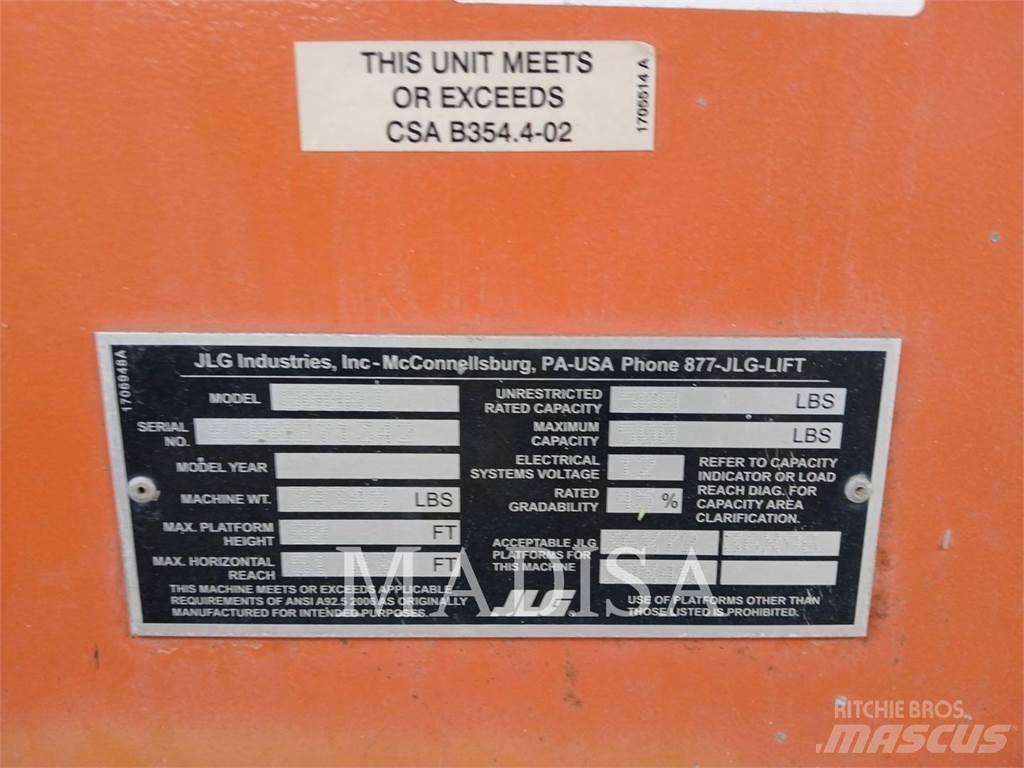 JLG 800 AJ Колінчаті підйомники