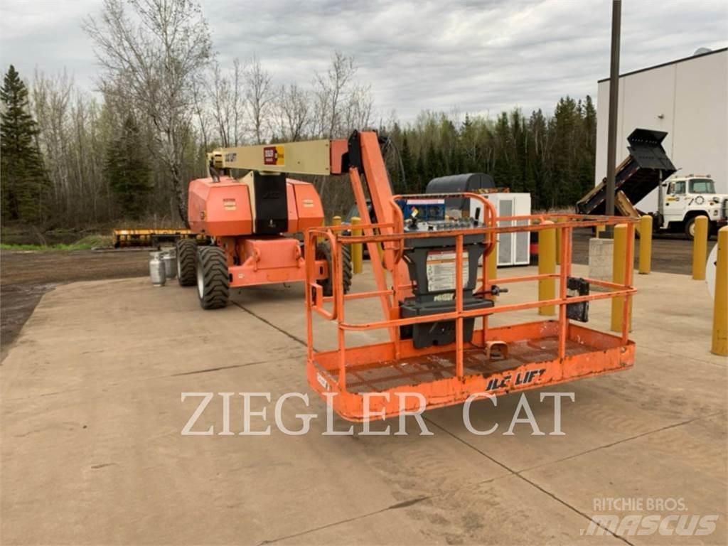 JLG 800AJ Колінчаті підйомники