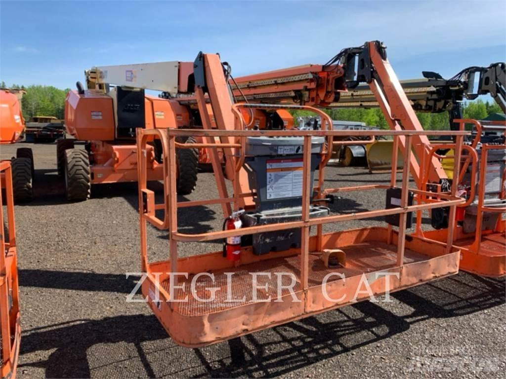 JLG 800AJ Колінчаті підйомники