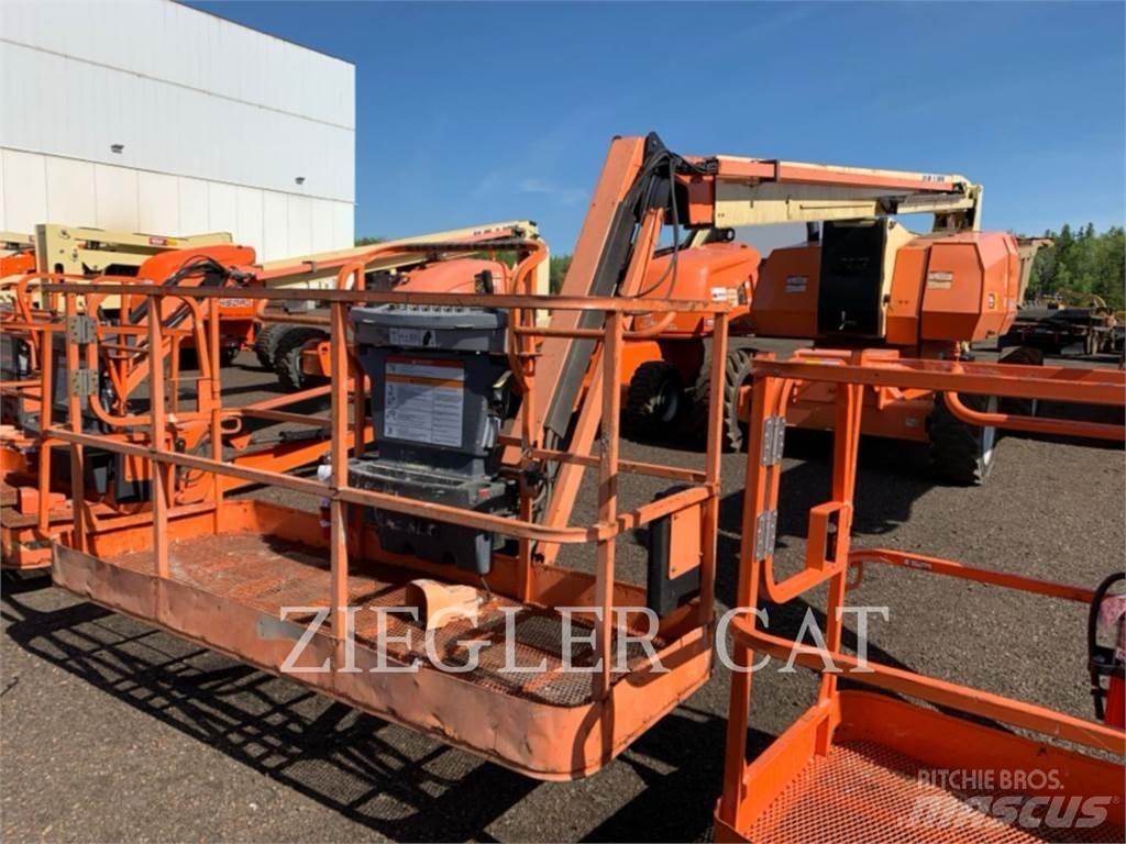 JLG 800AJ Колінчаті підйомники
