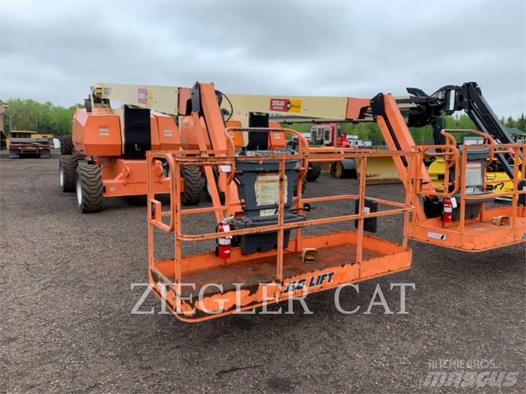JLG 800AJ Колінчаті підйомники