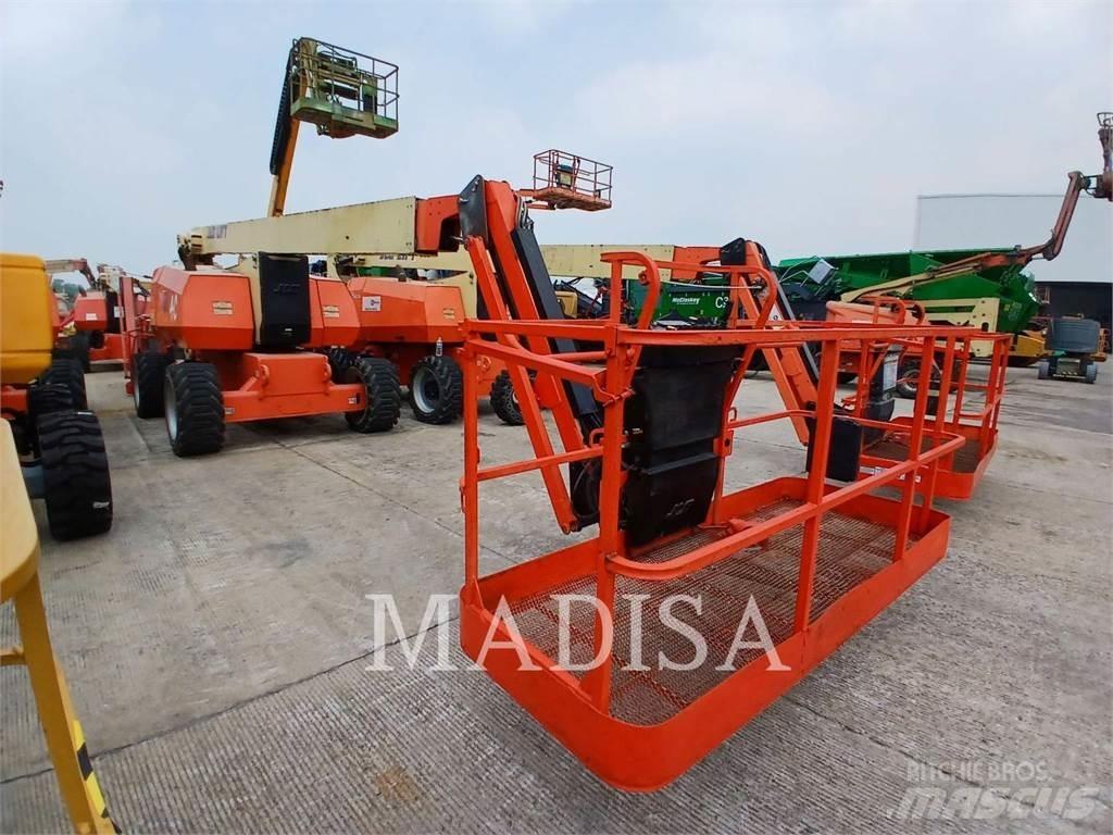 JLG 800AJ Колінчаті підйомники