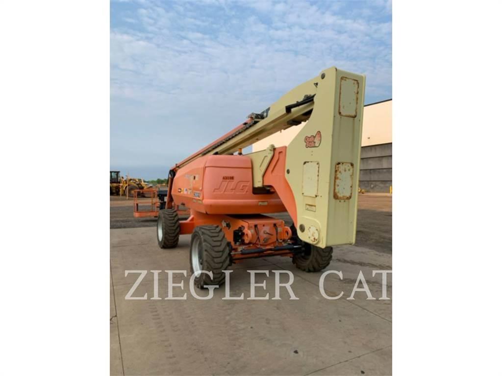 JLG 800AJ Колінчаті підйомники