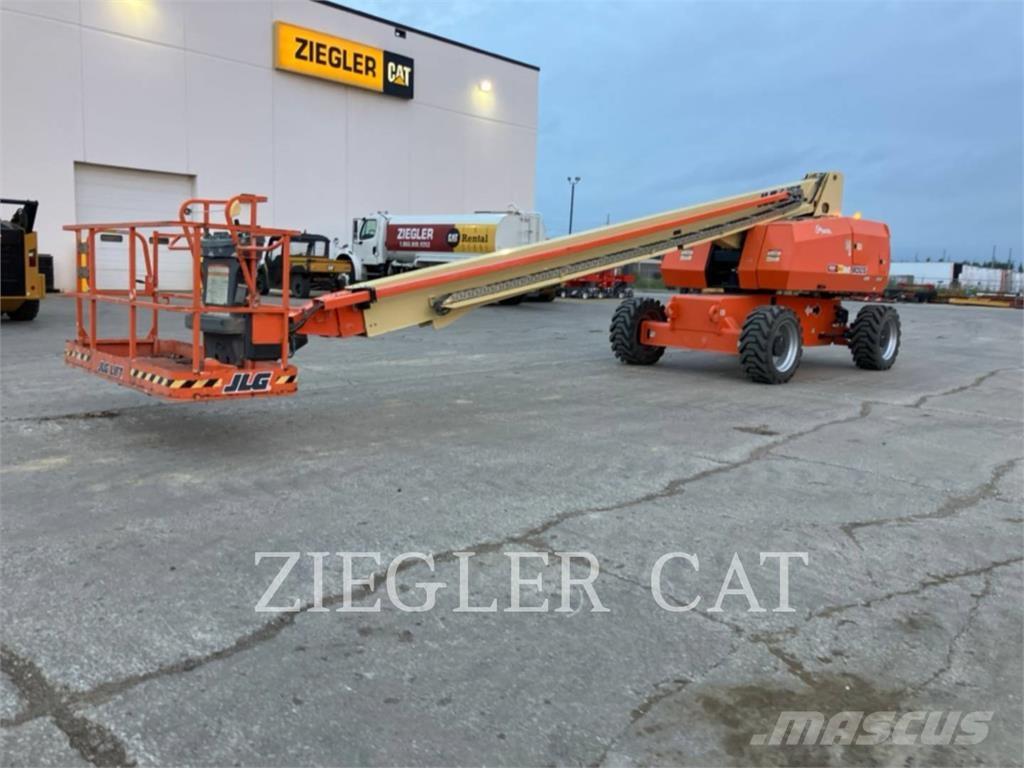 JLG 800S Колінчаті підйомники