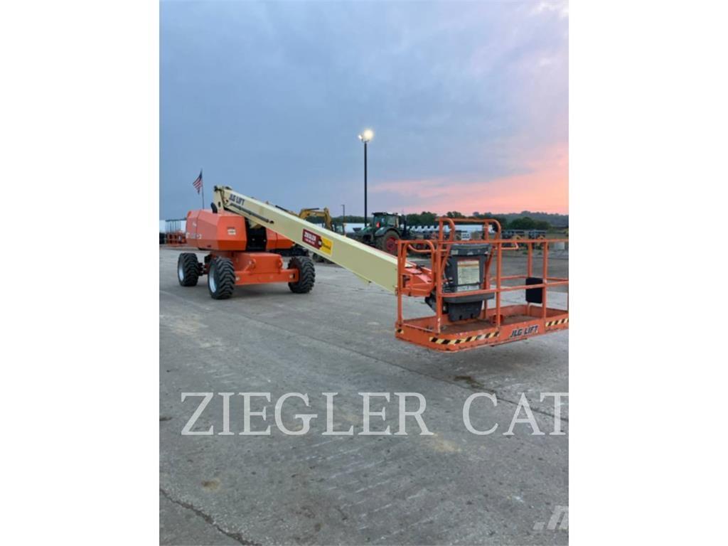JLG 800S Колінчаті підйомники