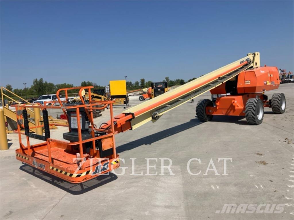 JLG 800S Колінчаті підйомники