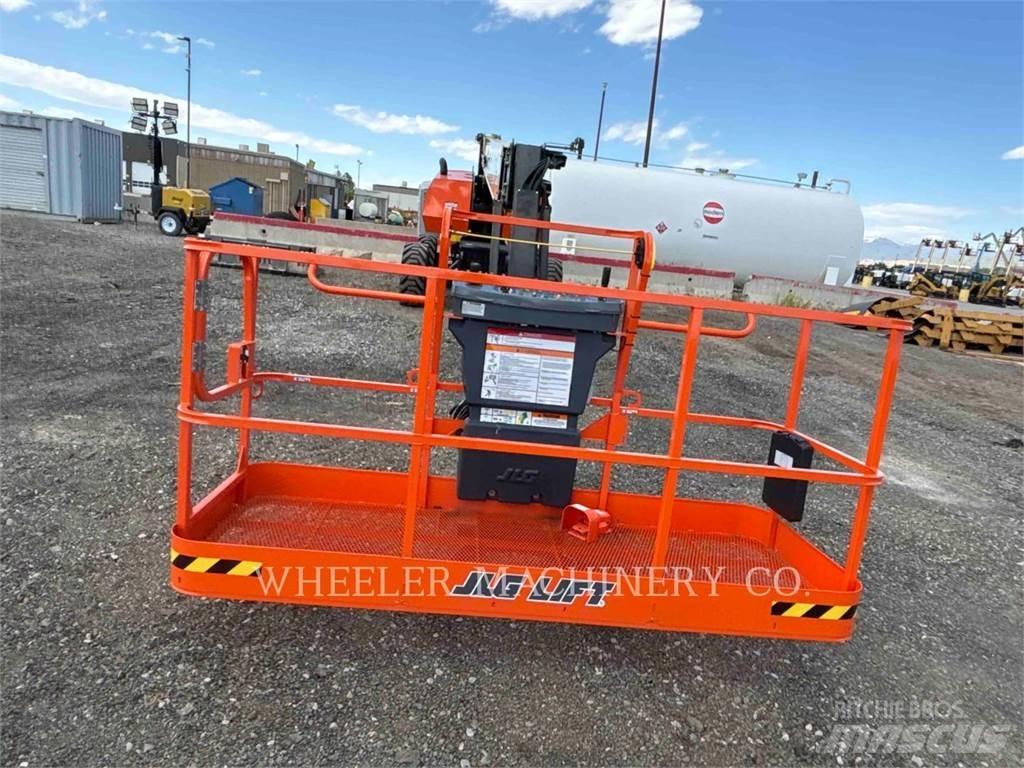 JLG 860SJ Колінчаті підйомники
