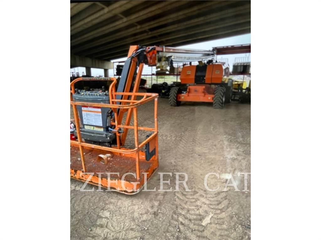 JLG 860SJ Колінчаті підйомники