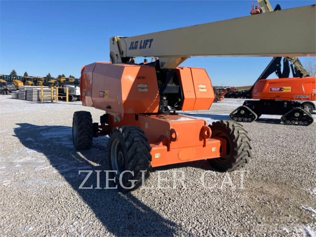 JLG 860SJ Колінчаті підйомники